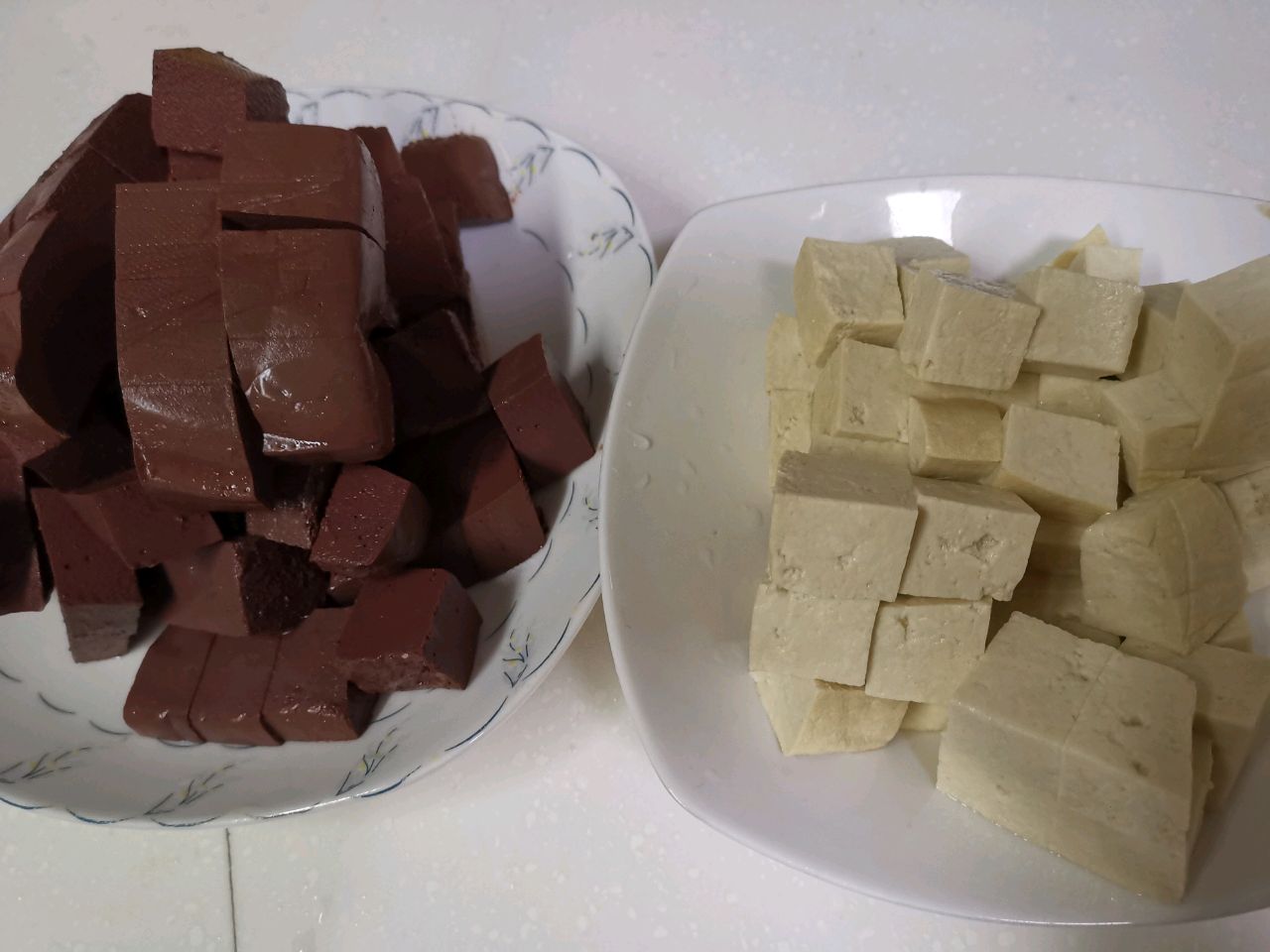 辣子蒜红白豆腐