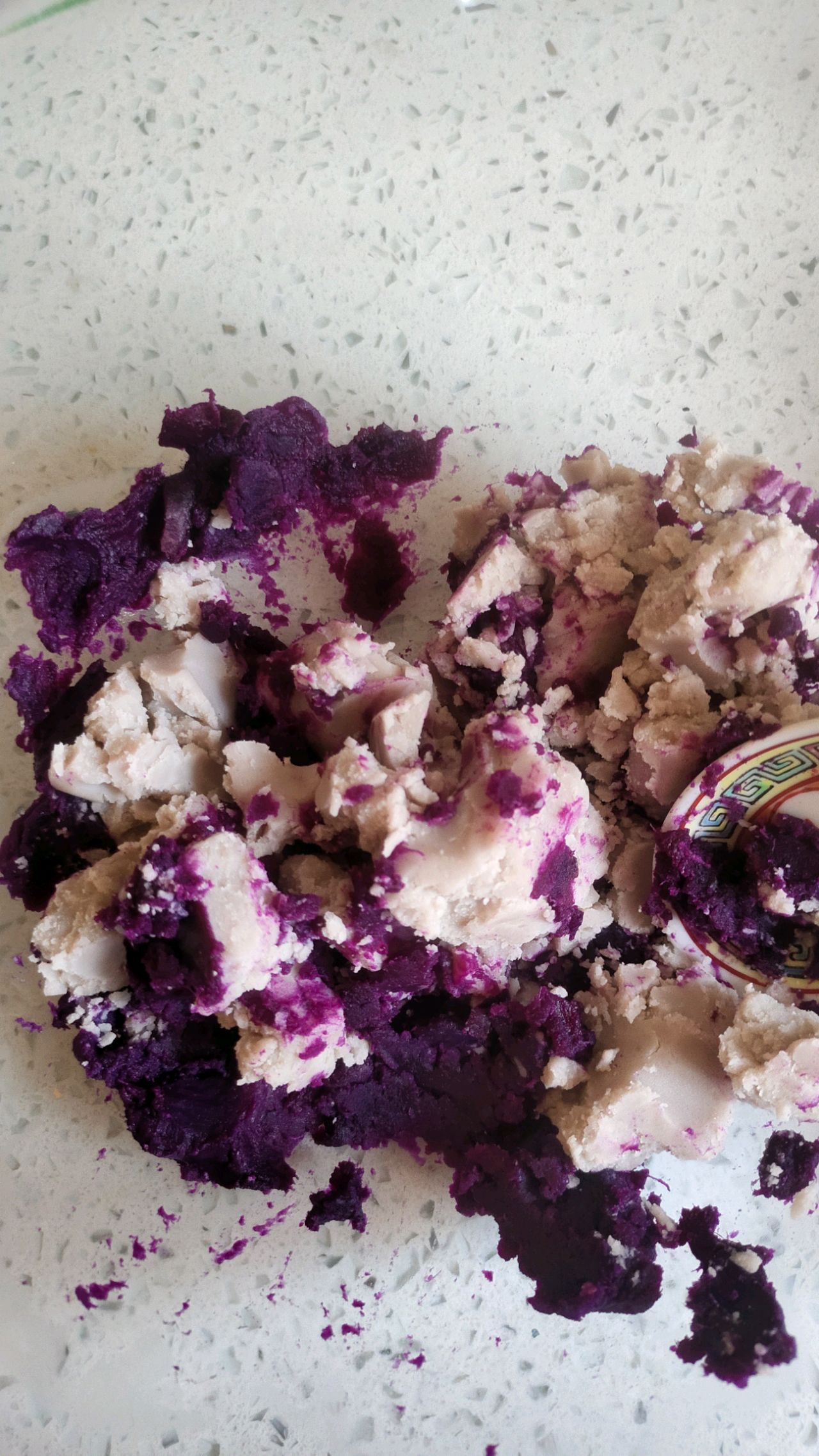 蓝莓芋泥紫薯包