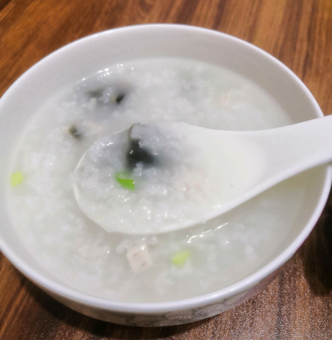 懒人版皮蛋瘦肉粥