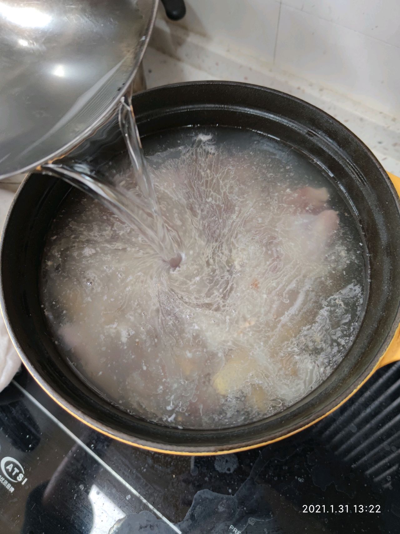 老姜土鸡汤