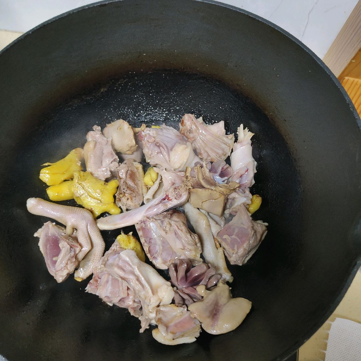 老酒炖老鸭