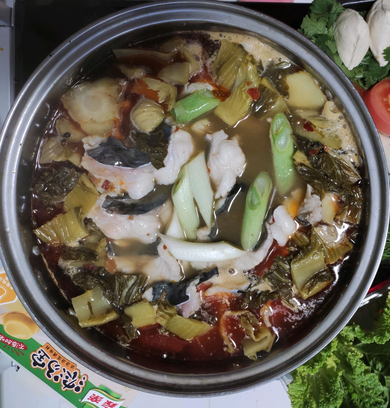 老母鸡浓汤  骨鱼锅
