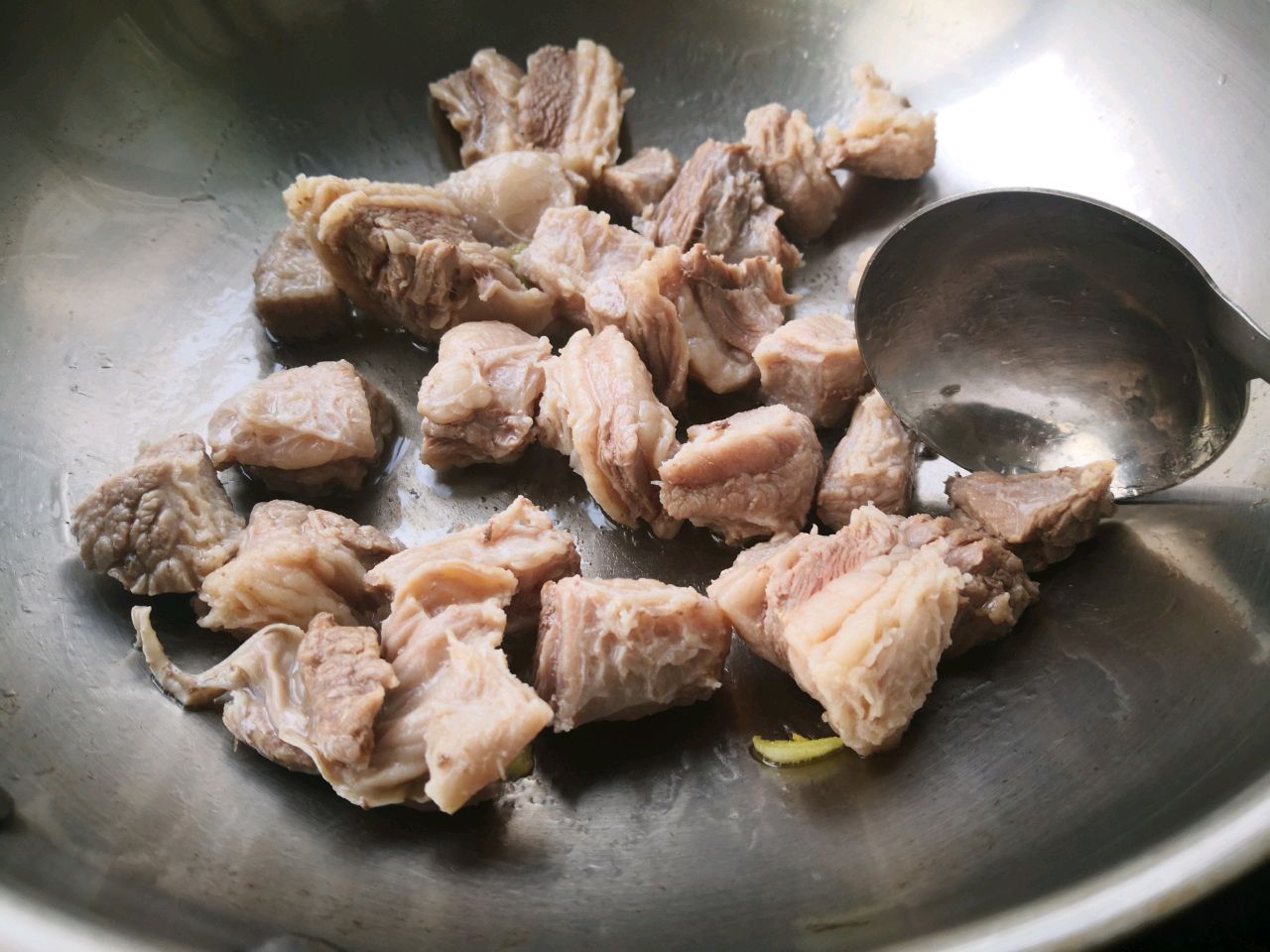 老南瓜炖牛腩