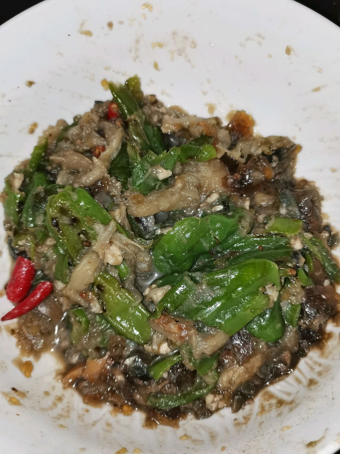 擂椒皮蛋茄子