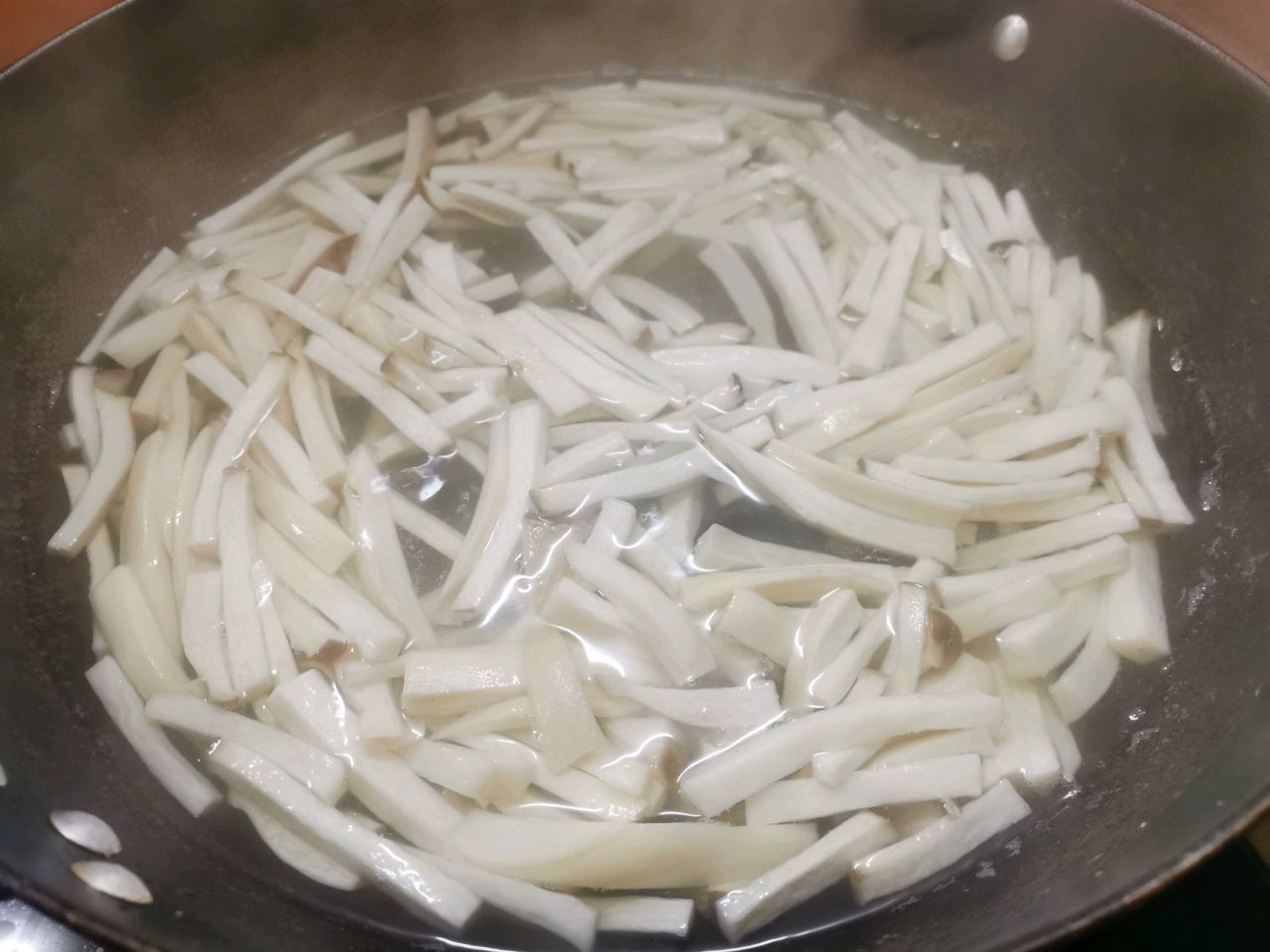 冷吃杏鲍菇