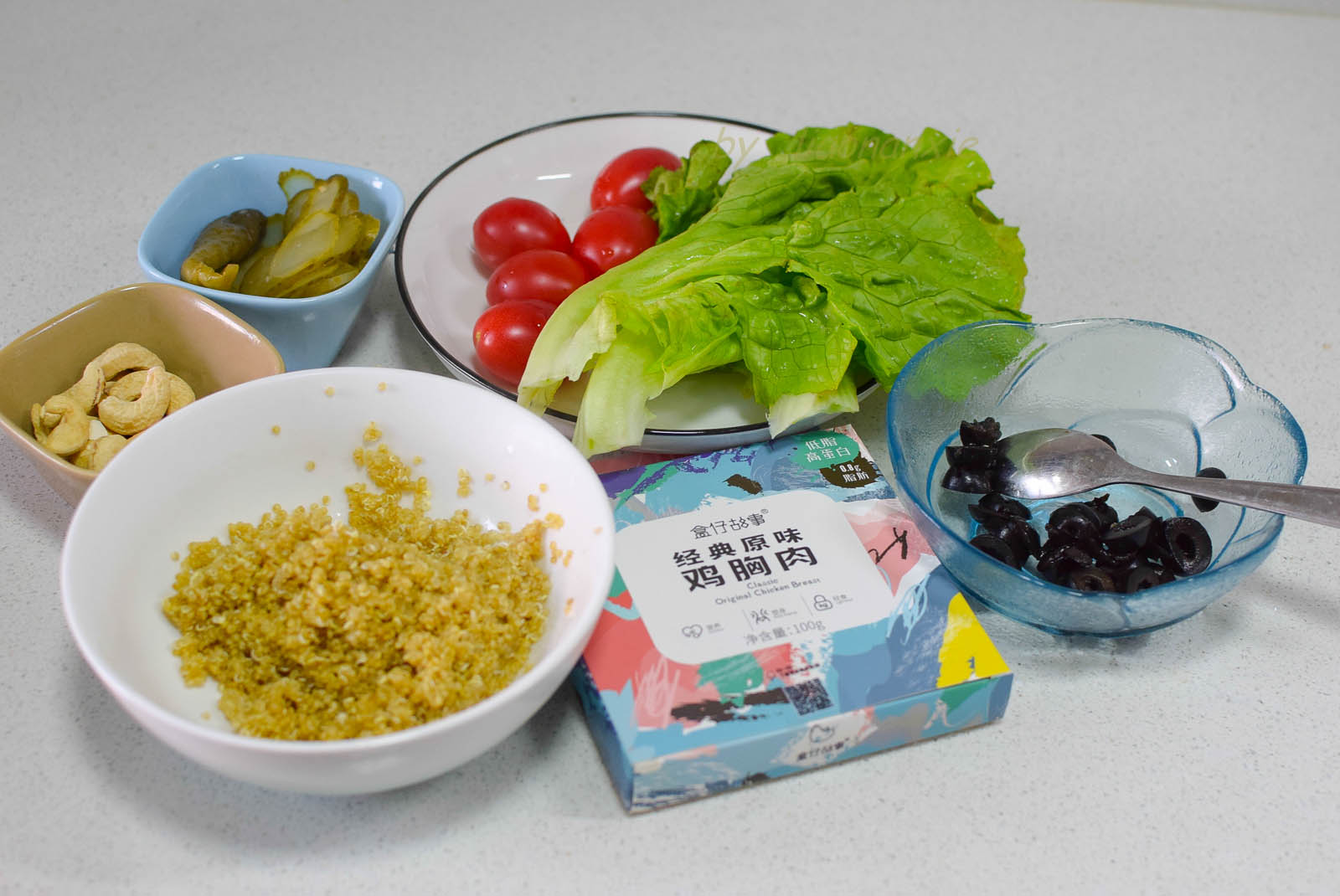 藜麦鸡肉减脂沙拉