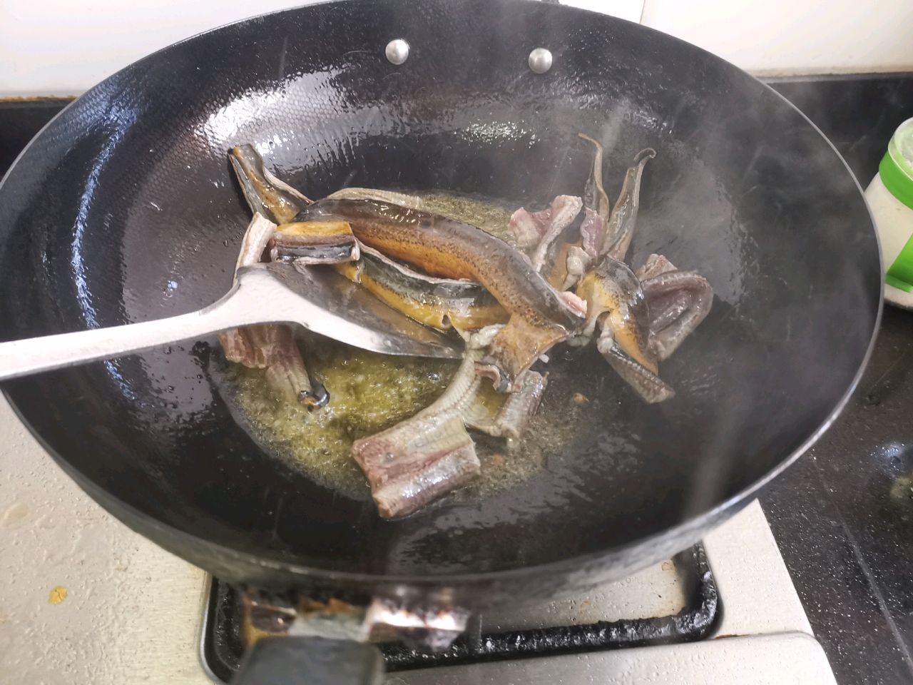 李孃孃爱厨房之一一红烧鳝鱼