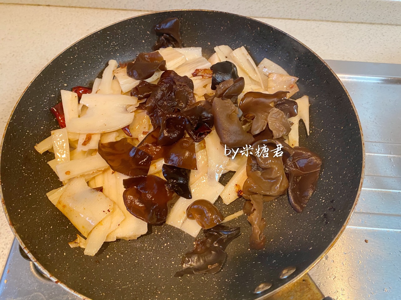 莲藕炒牛肉