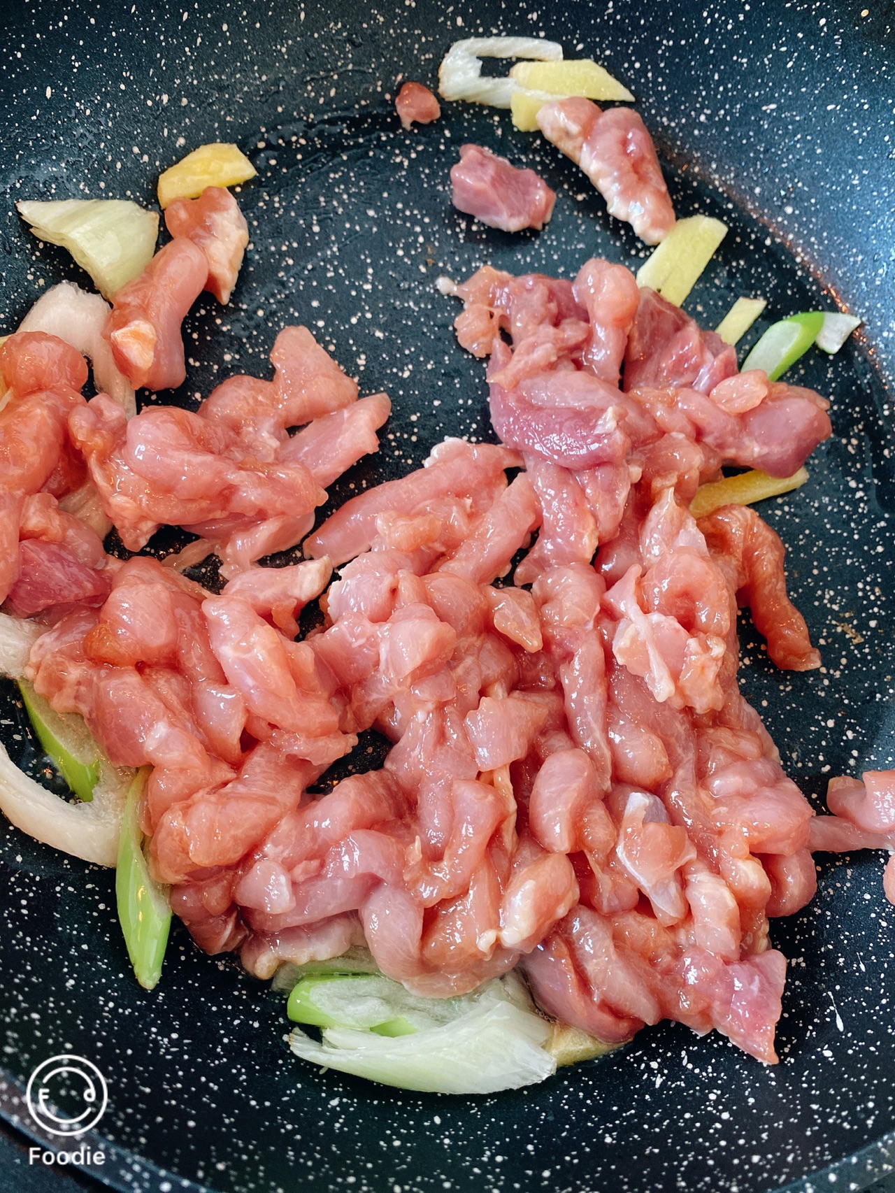 莲藕炒肉