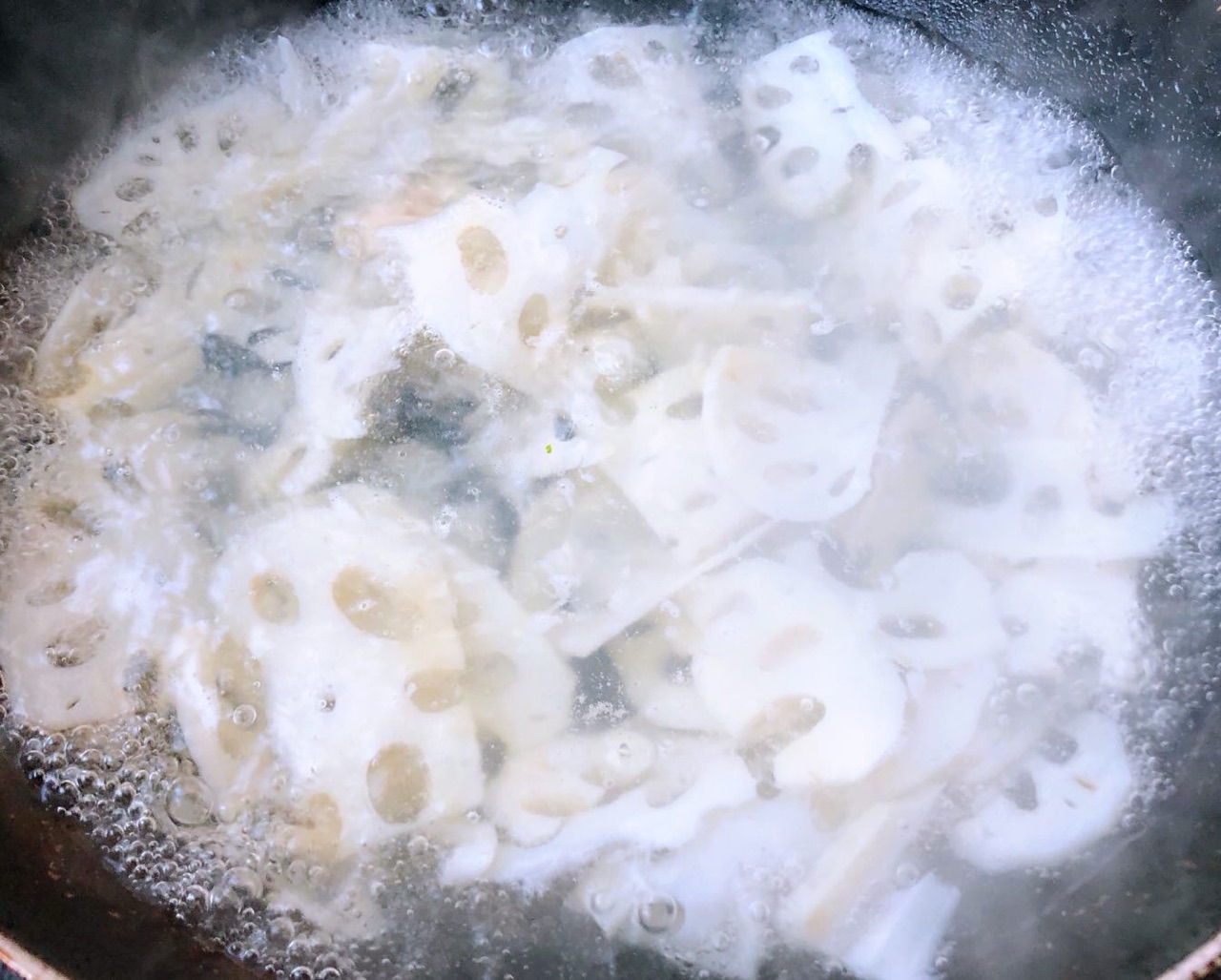 莲藕炒肉片