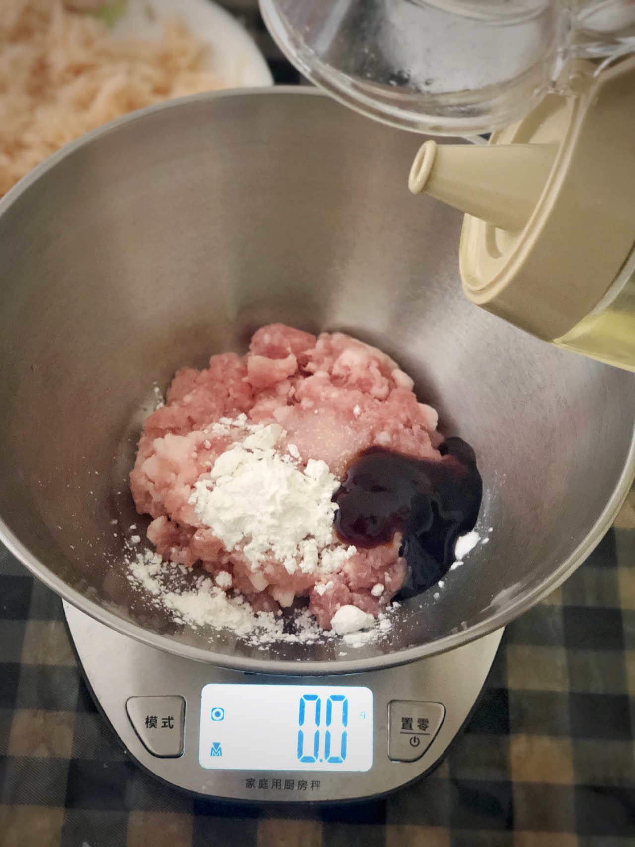 莲藕蒸肉饼