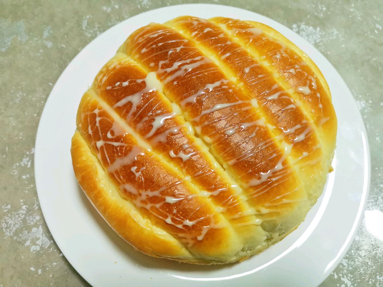 炼乳面包