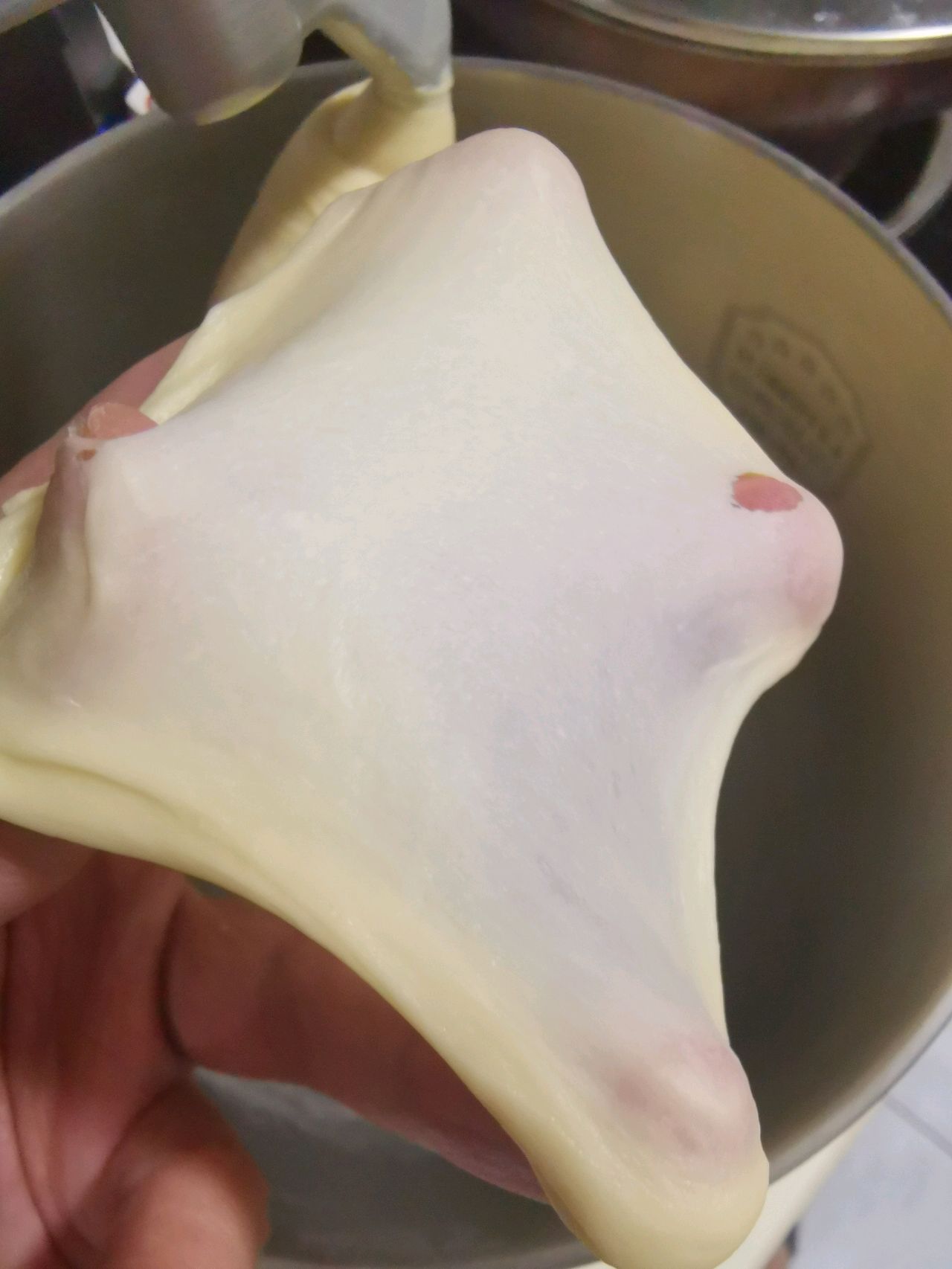 炼乳面包