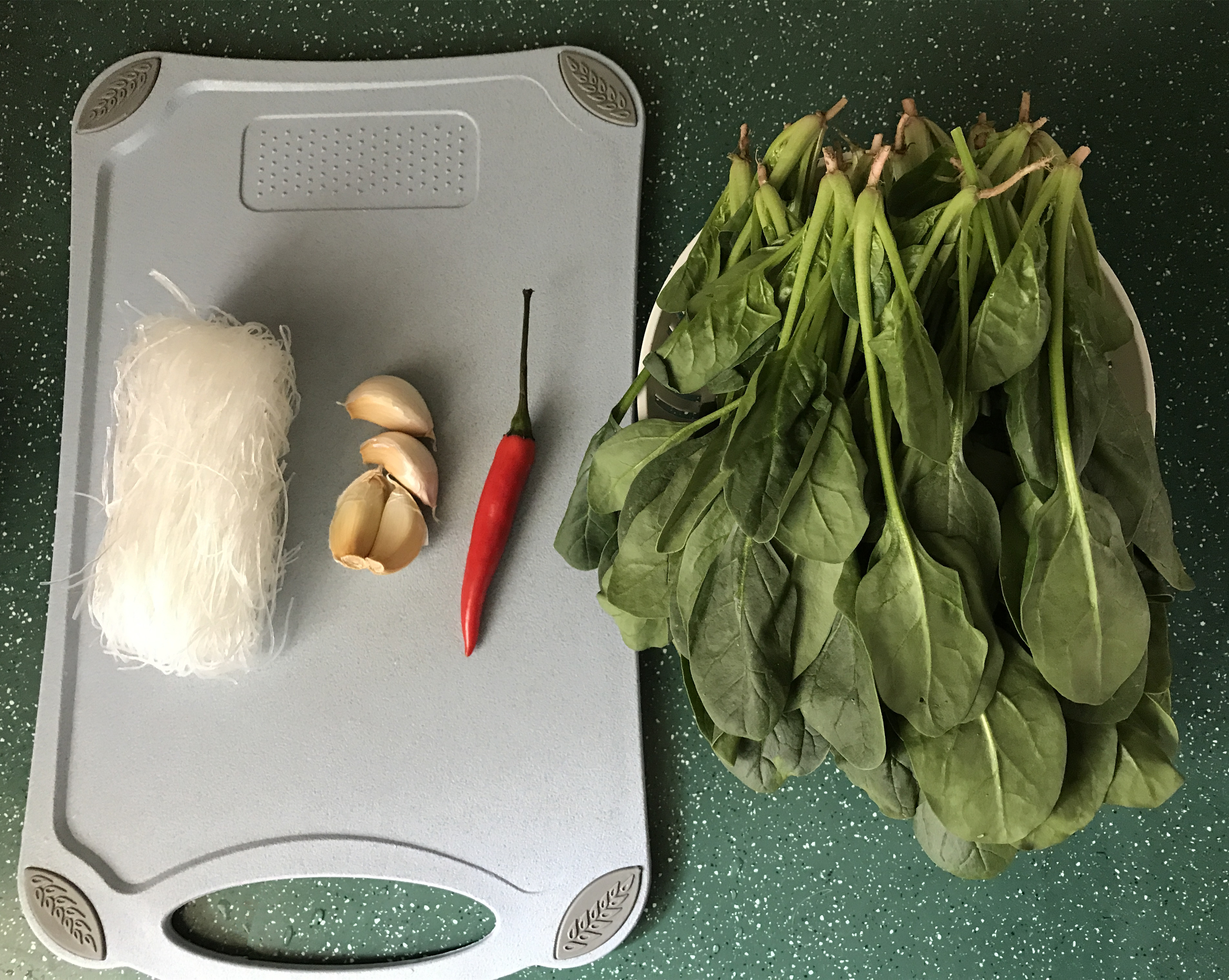 凉拌菠菜粉丝