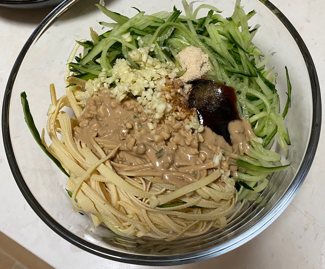 凉拌豆皮黄瓜