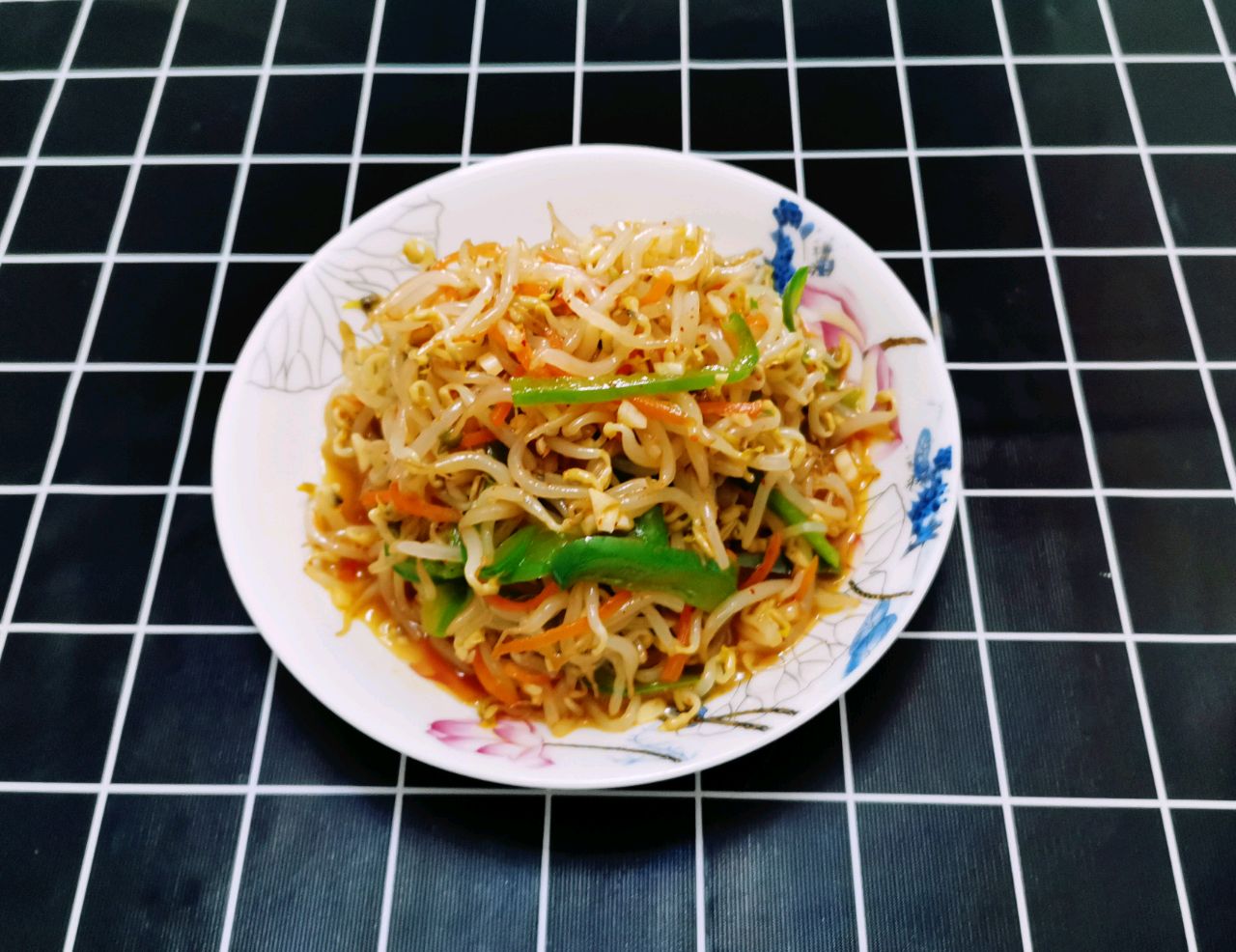 凉拌豆芽