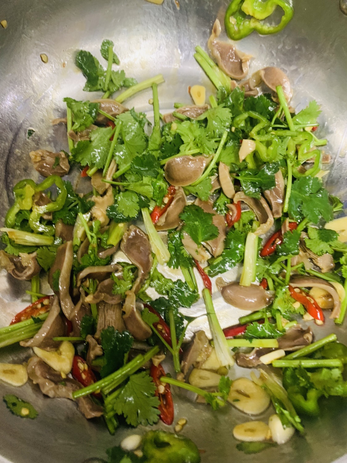 凉拌鸡胗