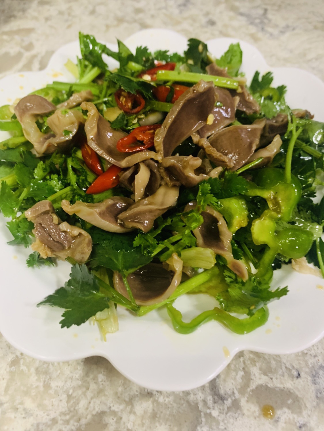 凉拌鸡胗