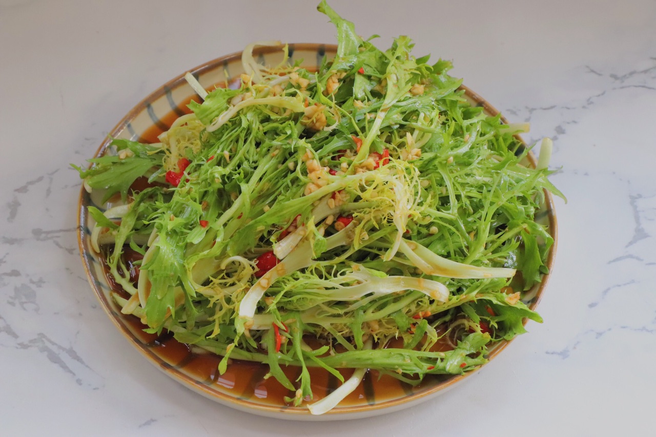凉拌苦菊