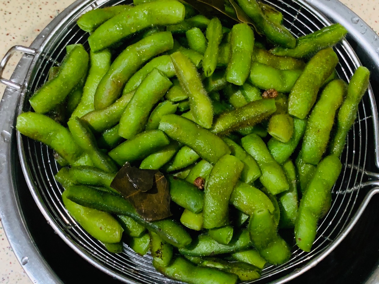 凉拌毛豆