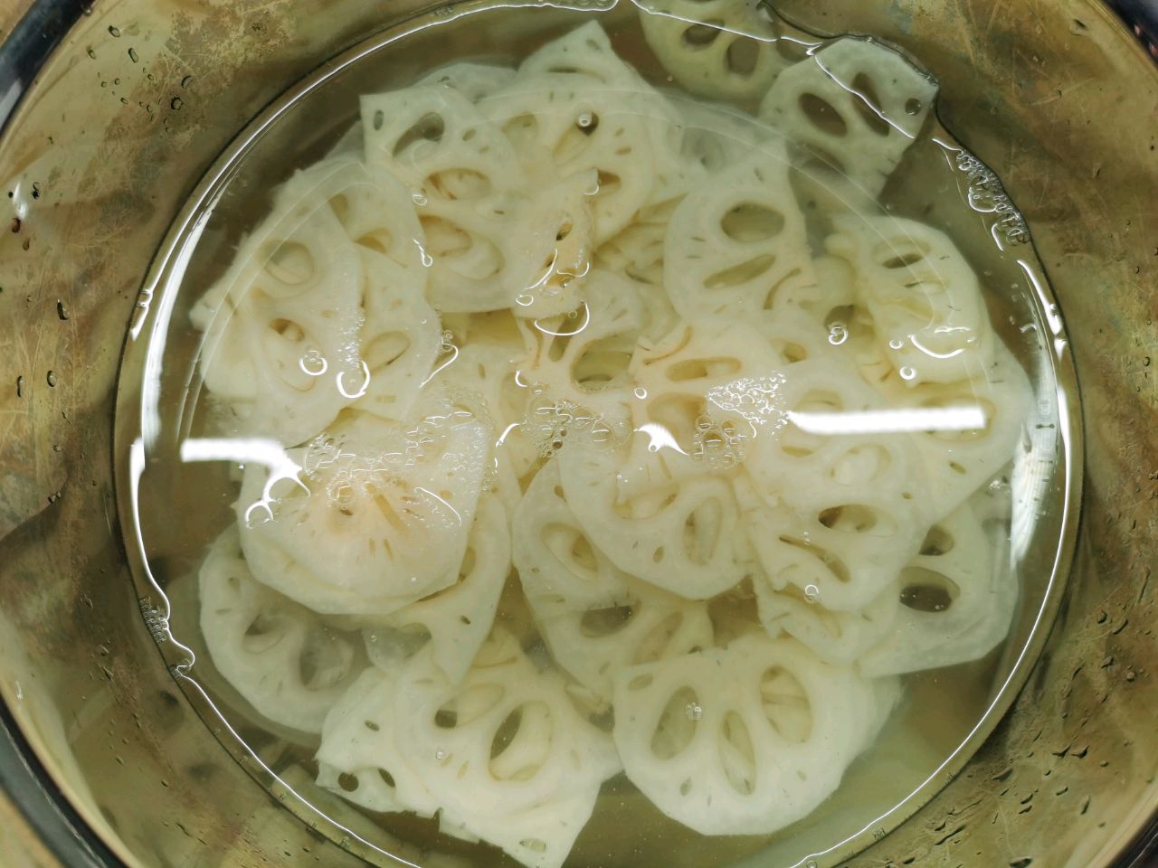 凉拌藕片