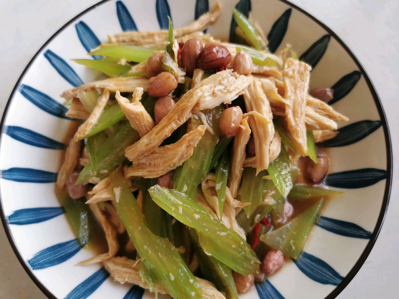 凉拌青菜腐竹
