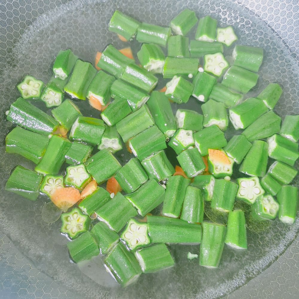 凉拌秋葵