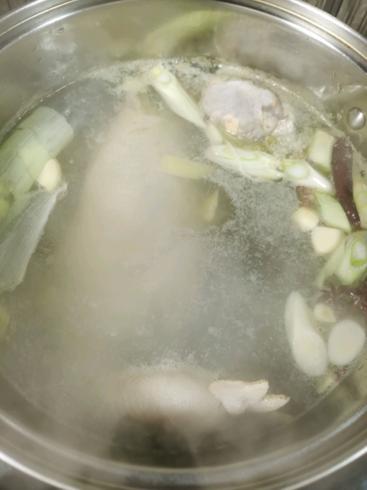 凉拌手撕鸡