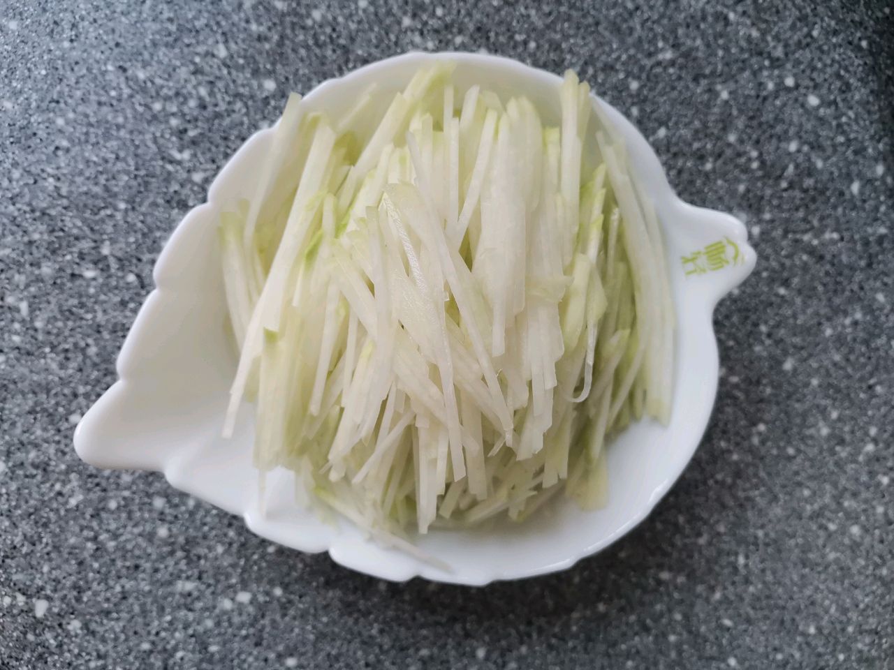 凉拌水果苤蓝