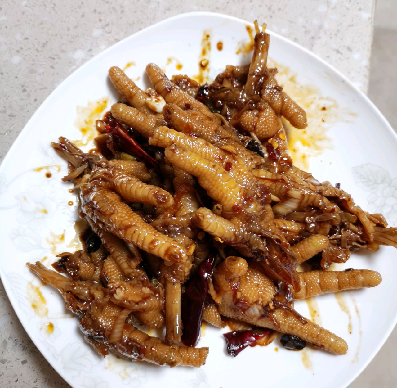 凉拌酸辣鸡爪