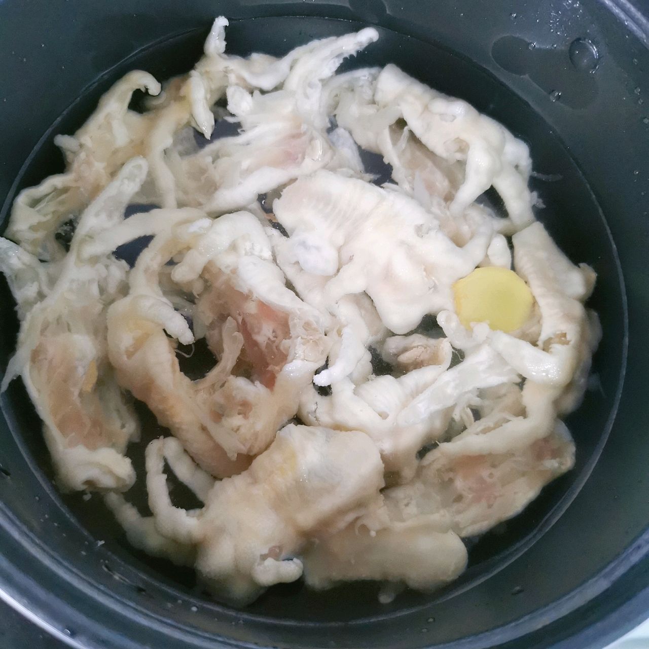 凉拌无骨鸡爪