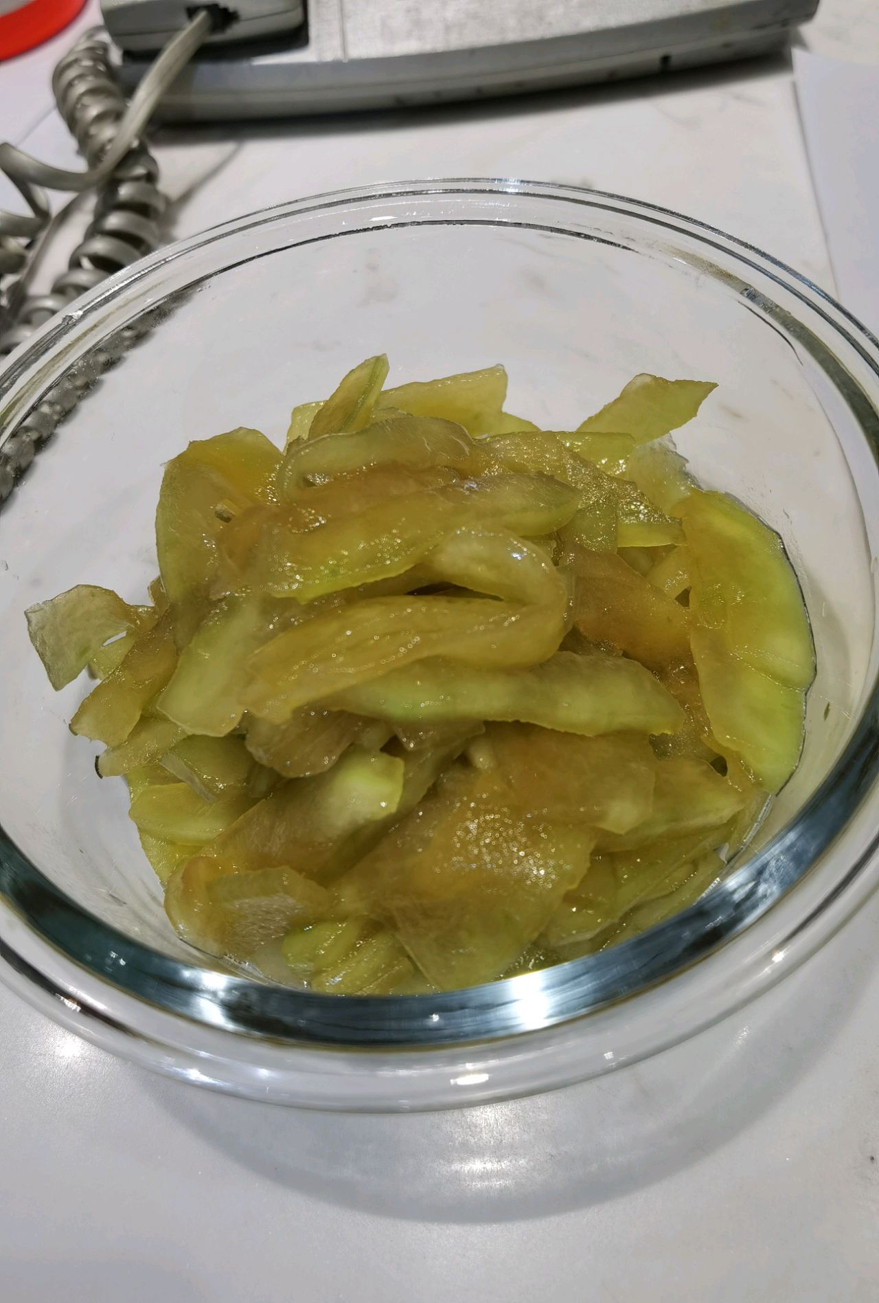 凉拌西瓜皮