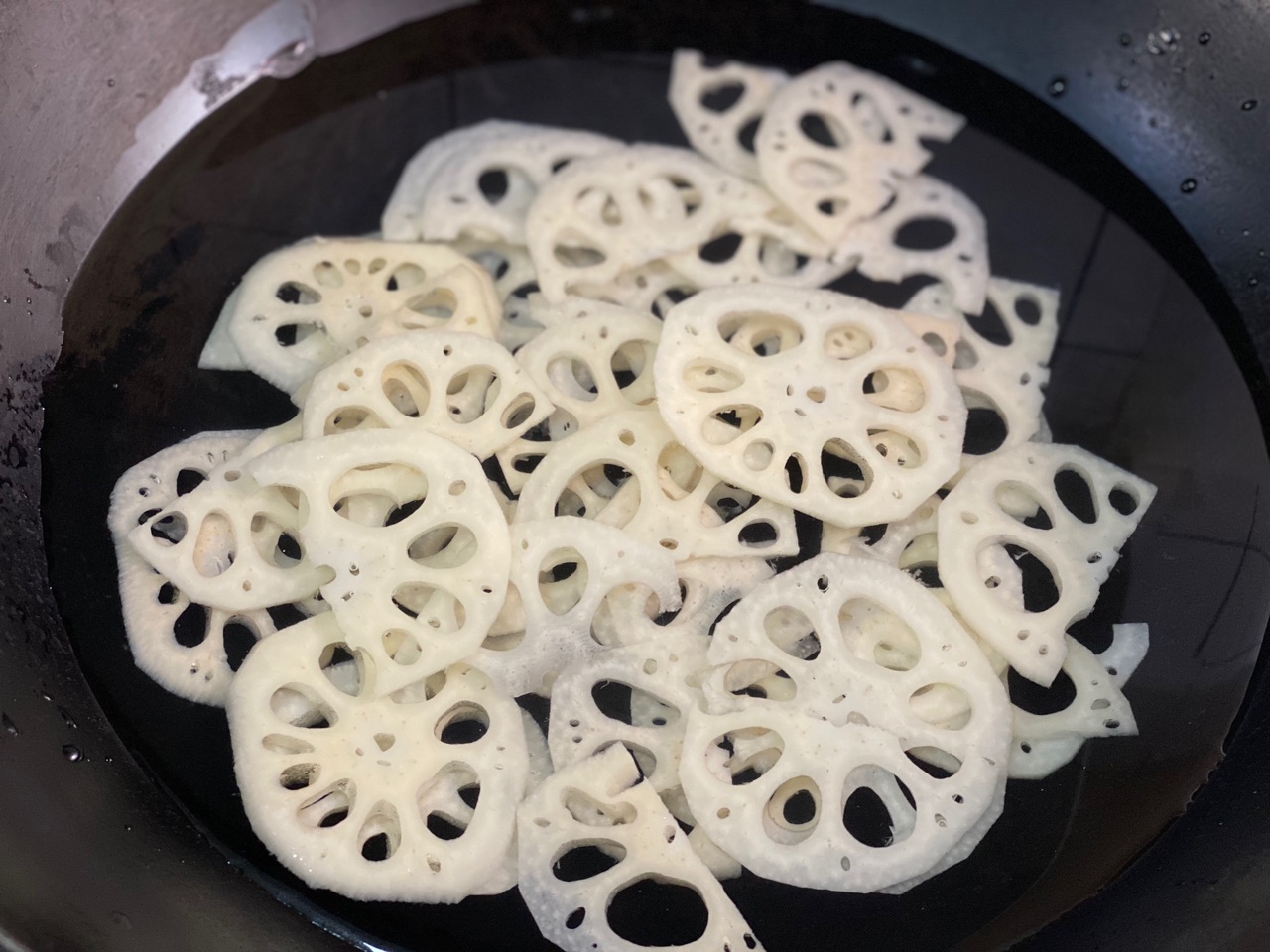 凉拌香辣藕片