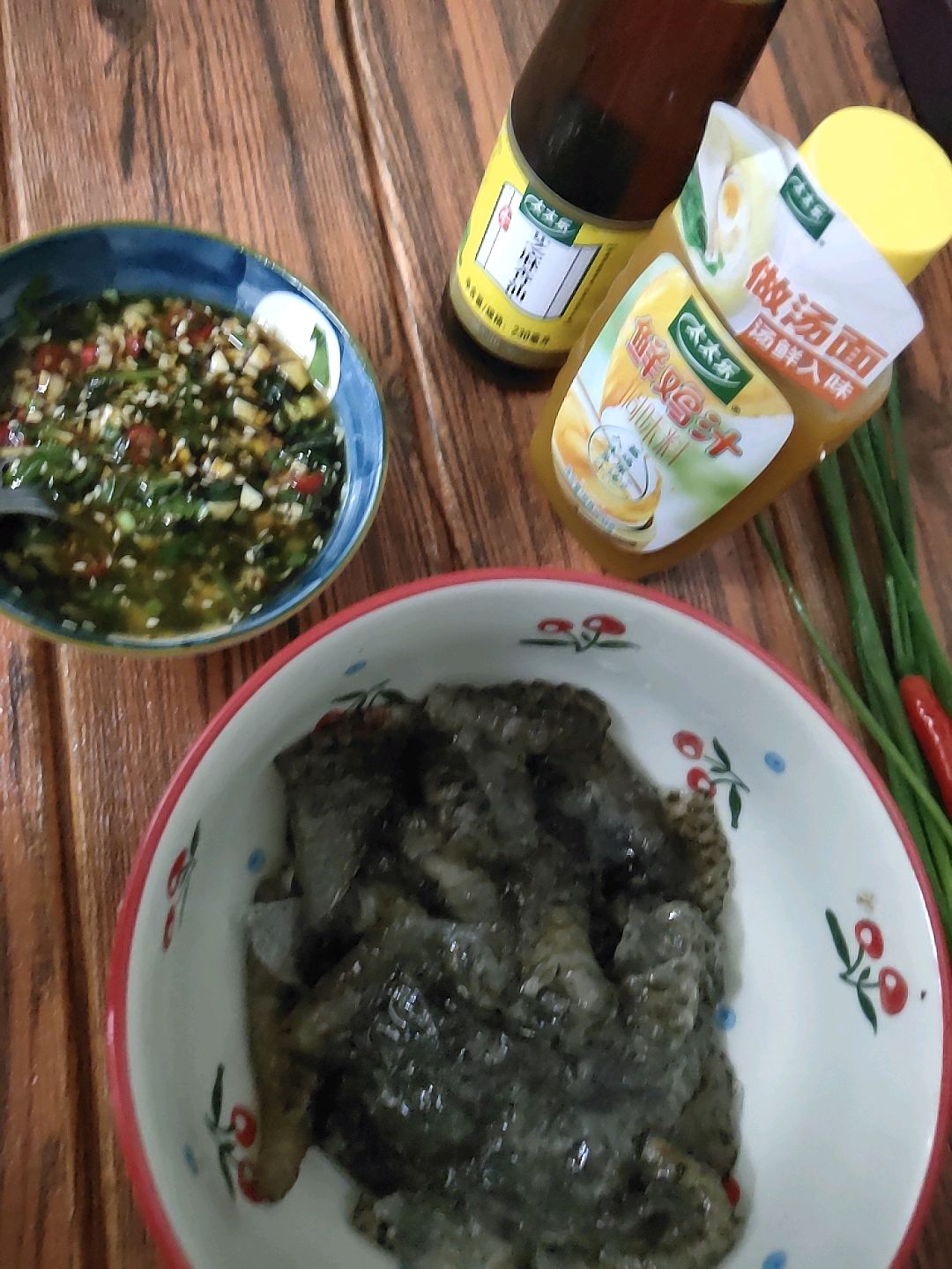凉拌鱼皮