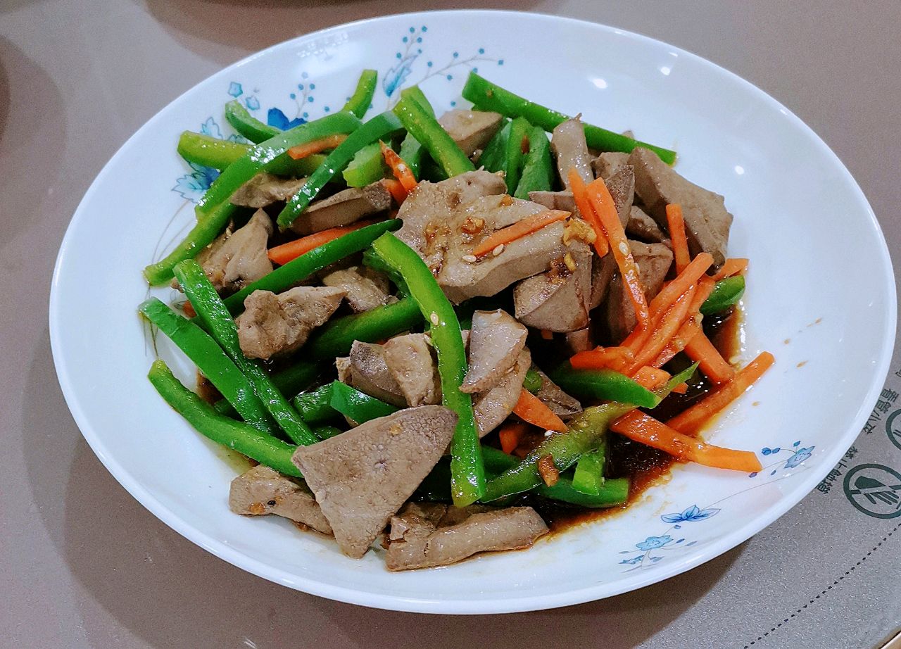 凉拌猪肝