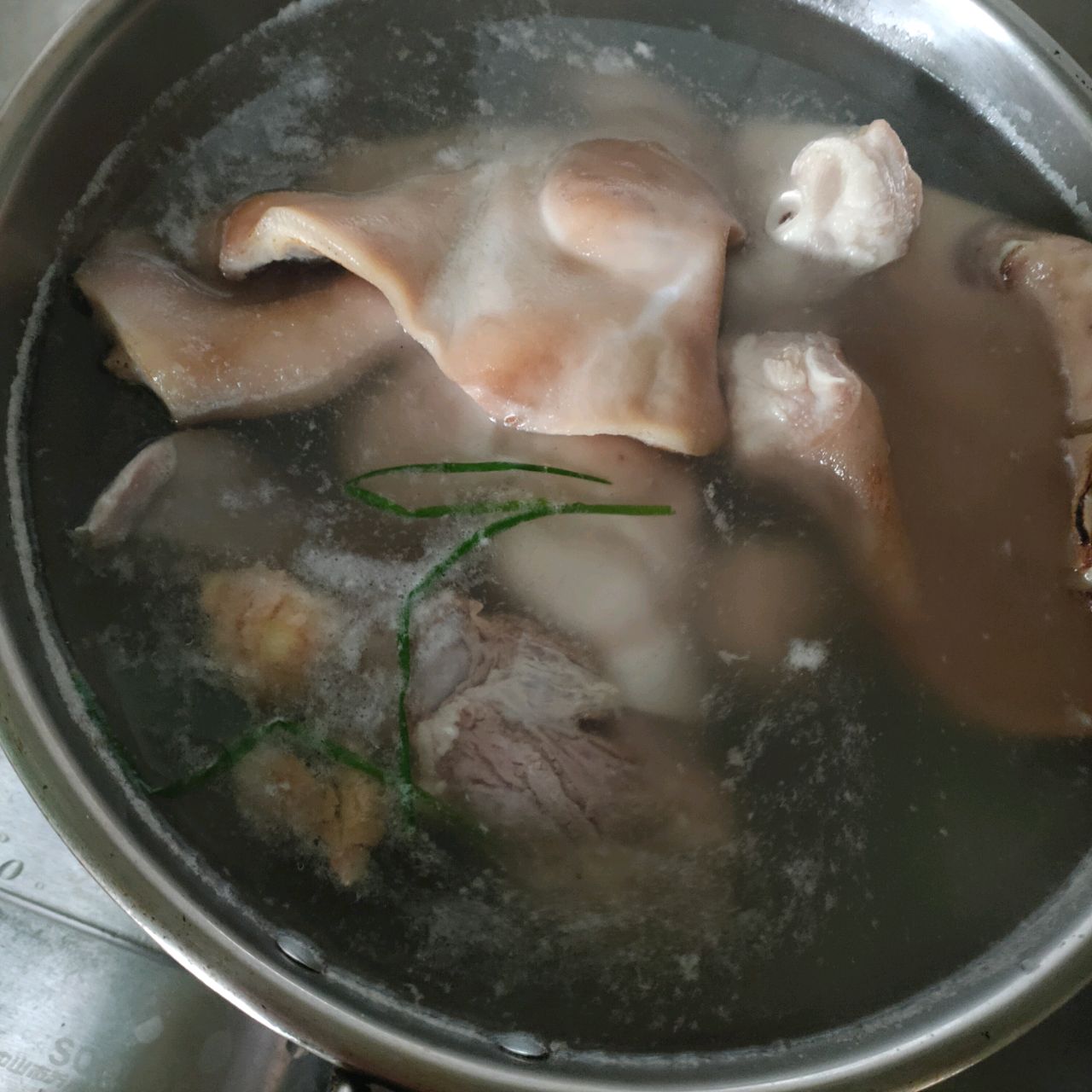 凉拌猪头肉
