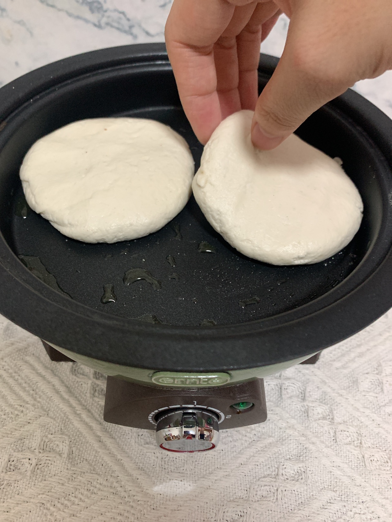 两种口味的糯米饼~香甜又软糯