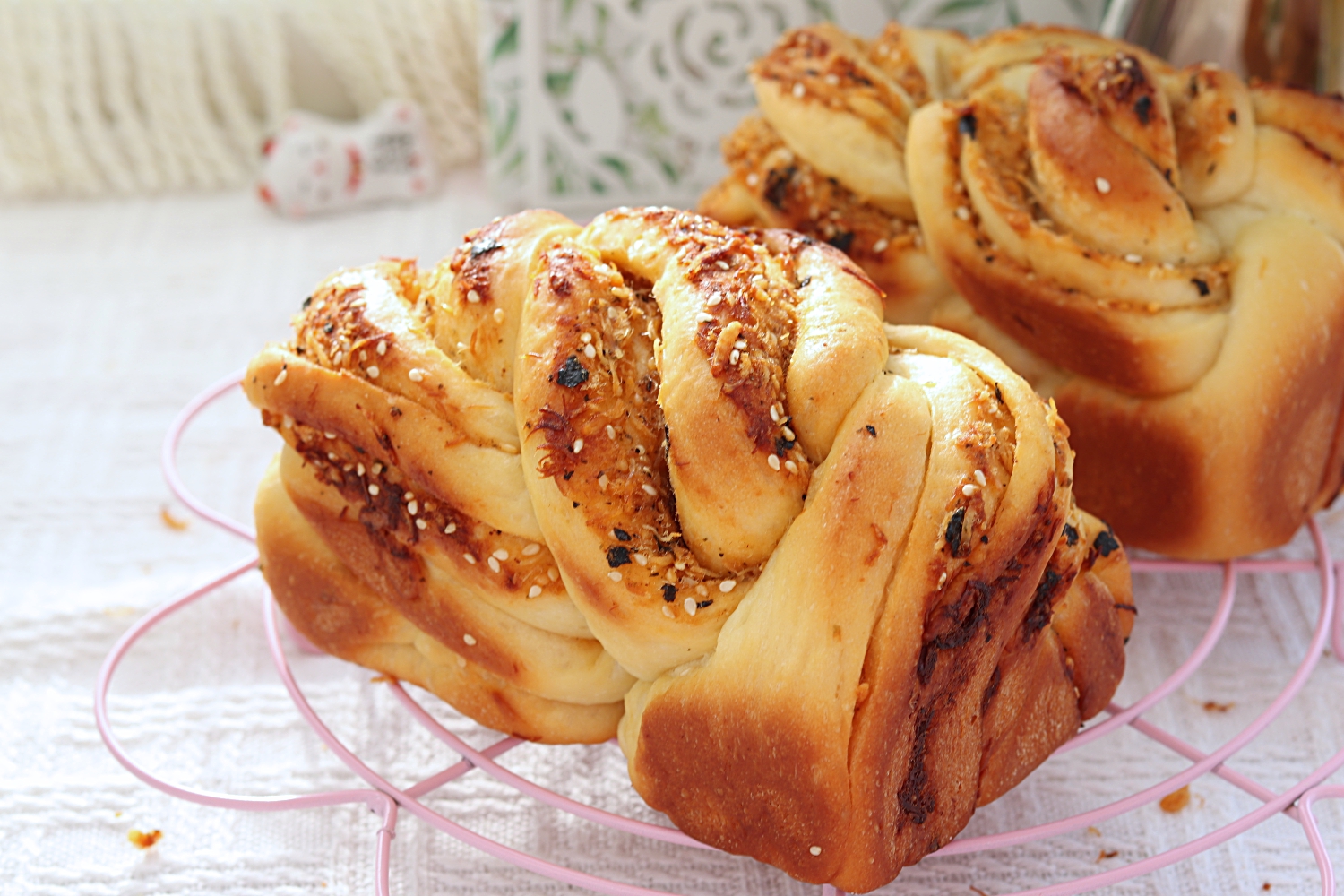 料多多の肉松吐司，两款简单造型教给你