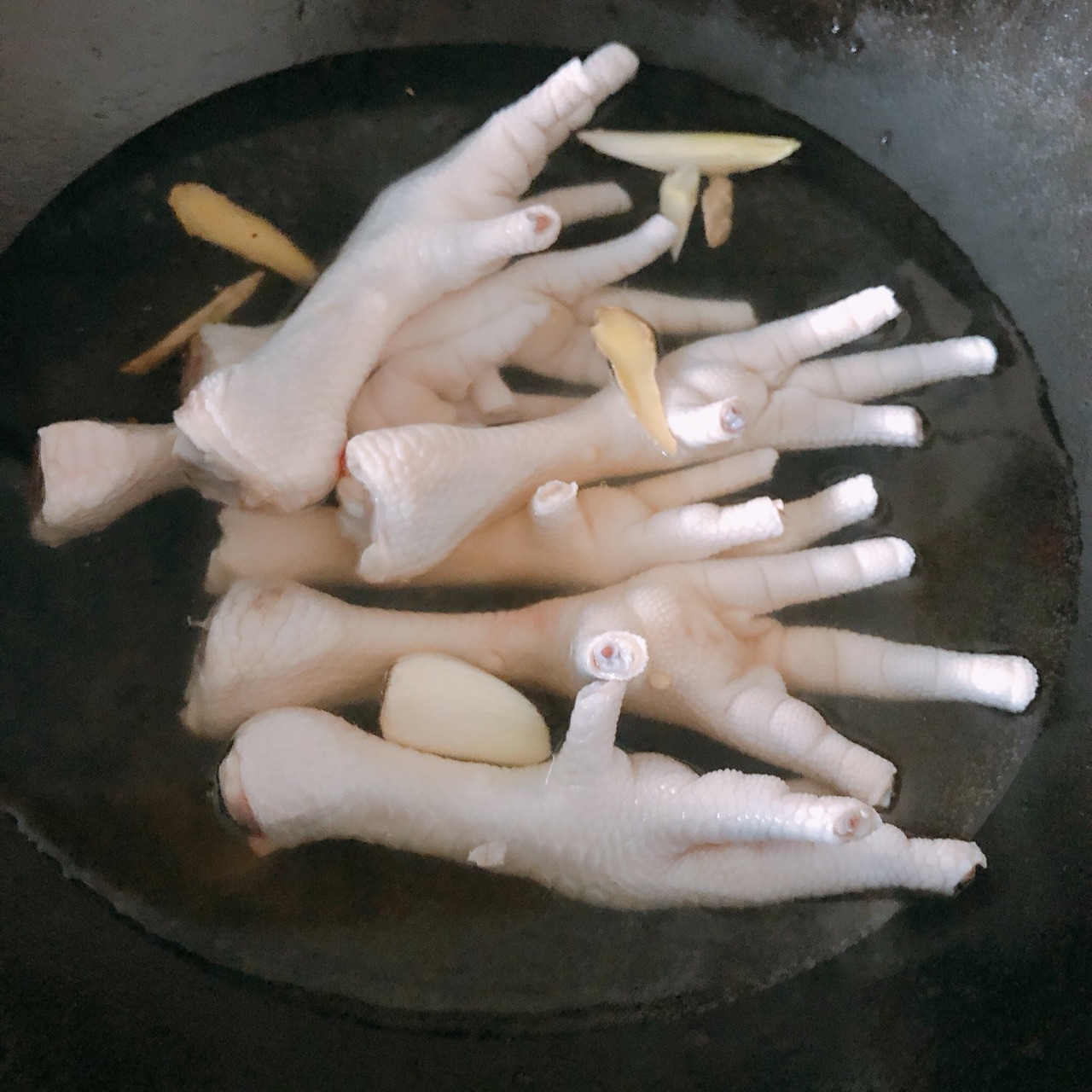 零厨艺都能轻松学会的卤鸡爪