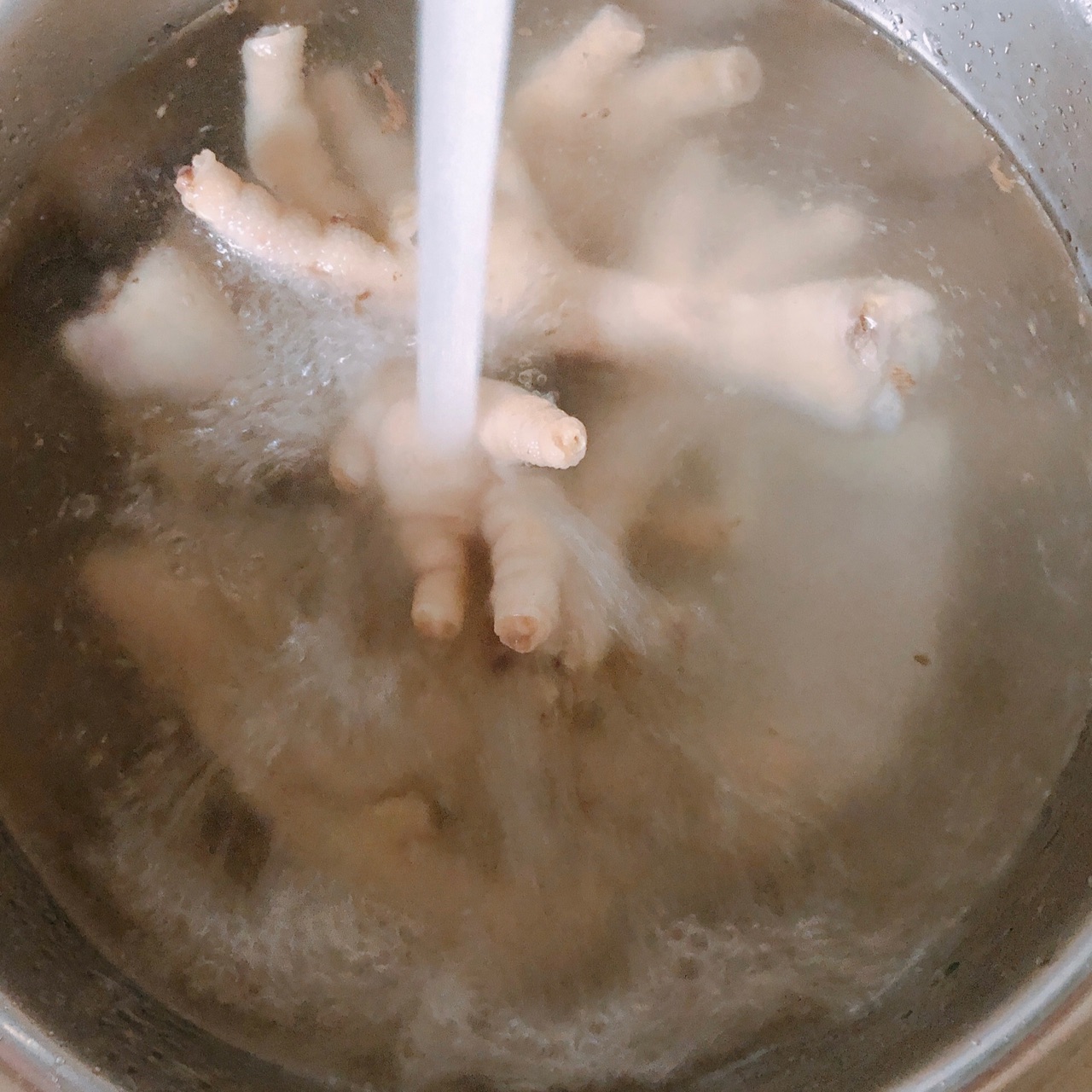 零厨艺都能轻松学会的卤鸡爪