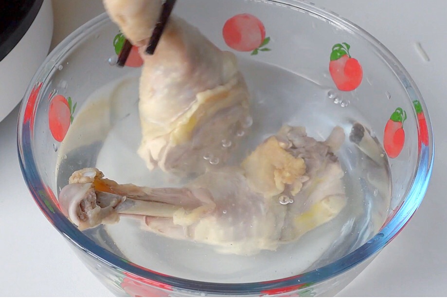 零厨艺也不会失败的麻辣鸡丝凉面