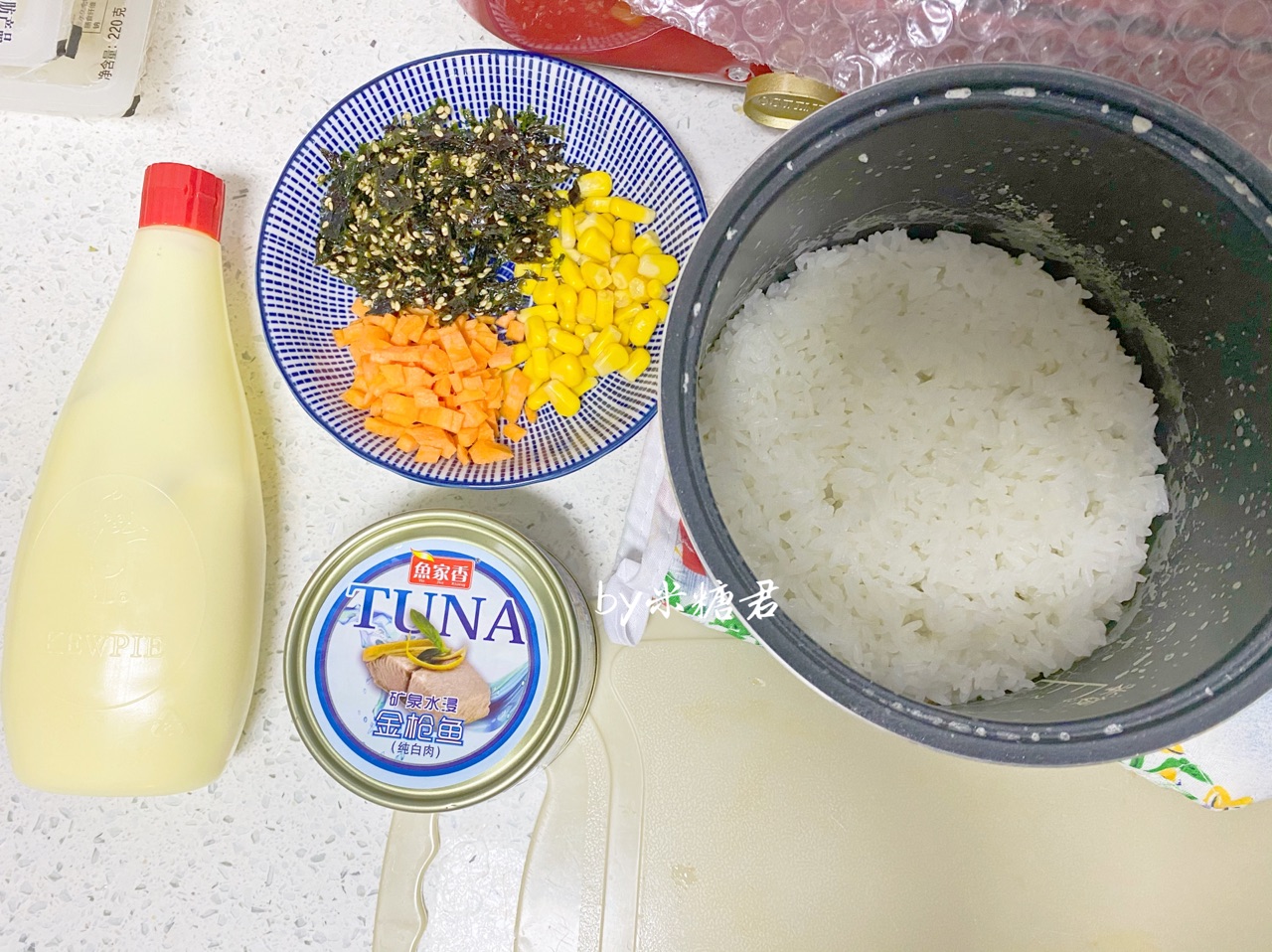 零难度get韩剧同款：金枪鱼沙拉饭团