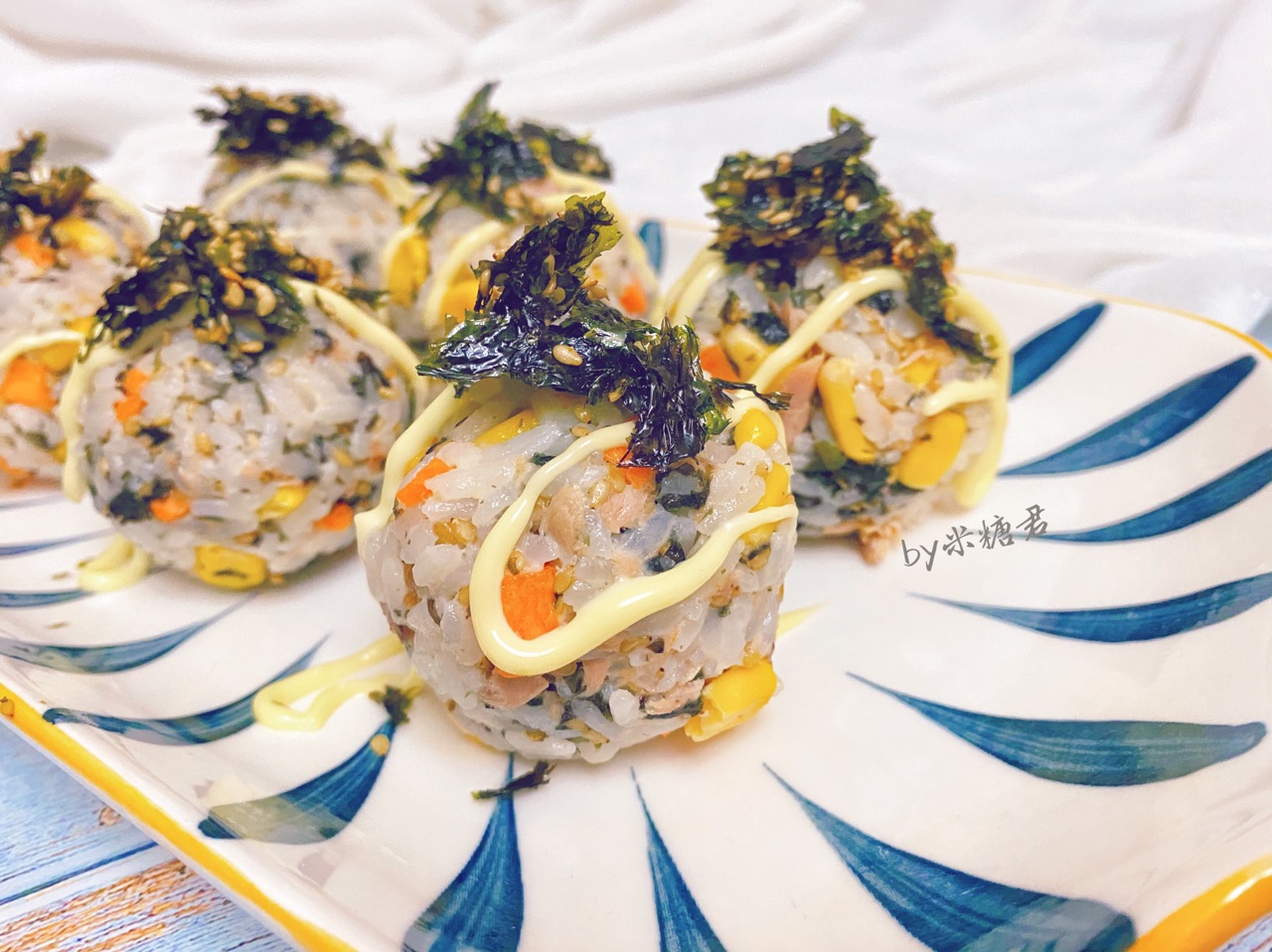 零难度get韩剧同款：金枪鱼沙拉饭团