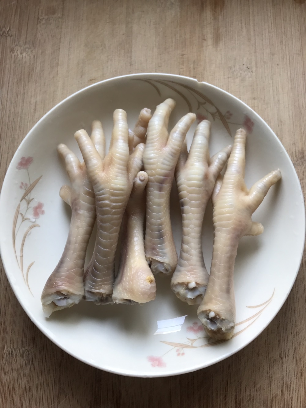 卤鸡脚