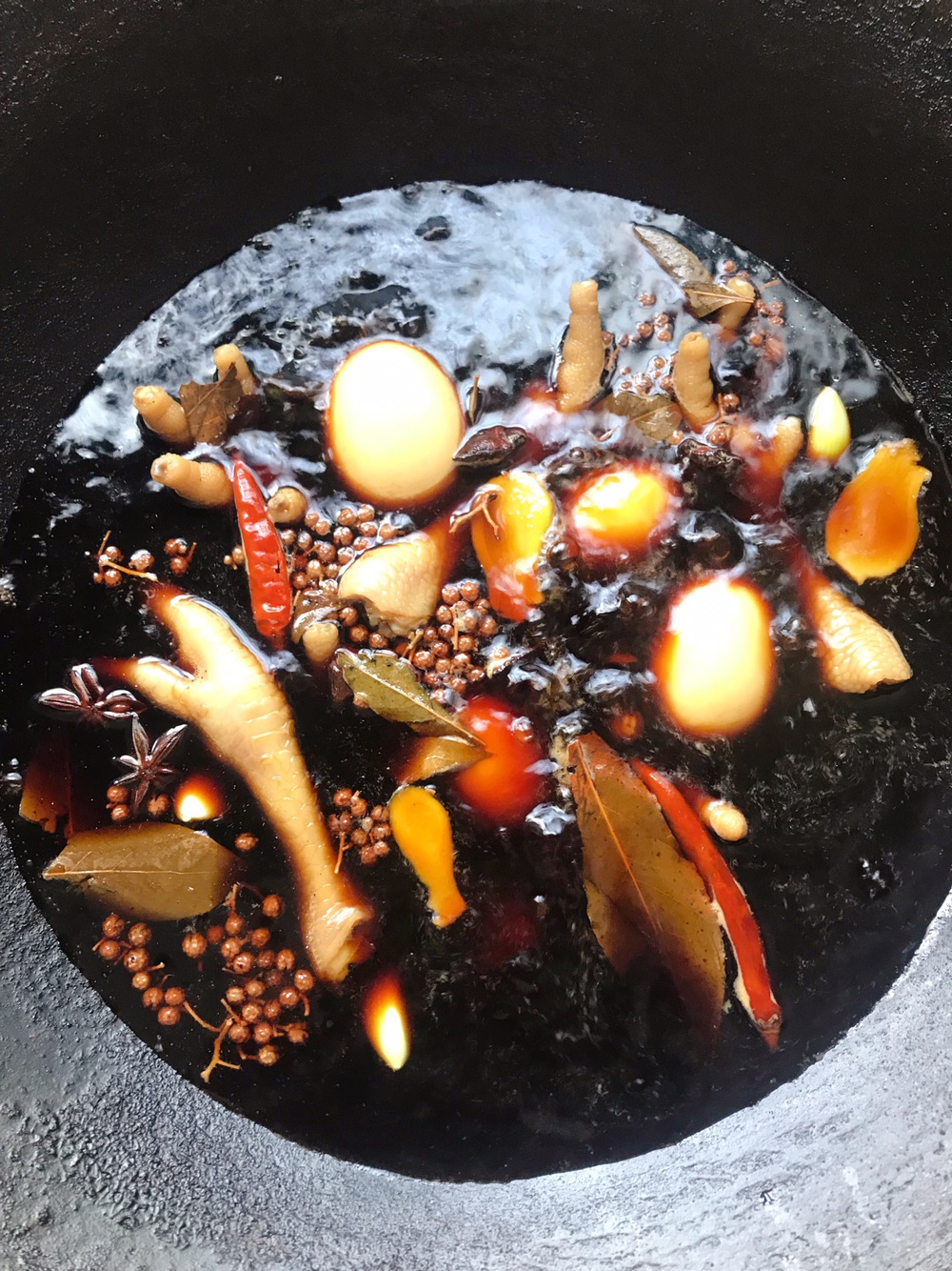 卤鸡脚