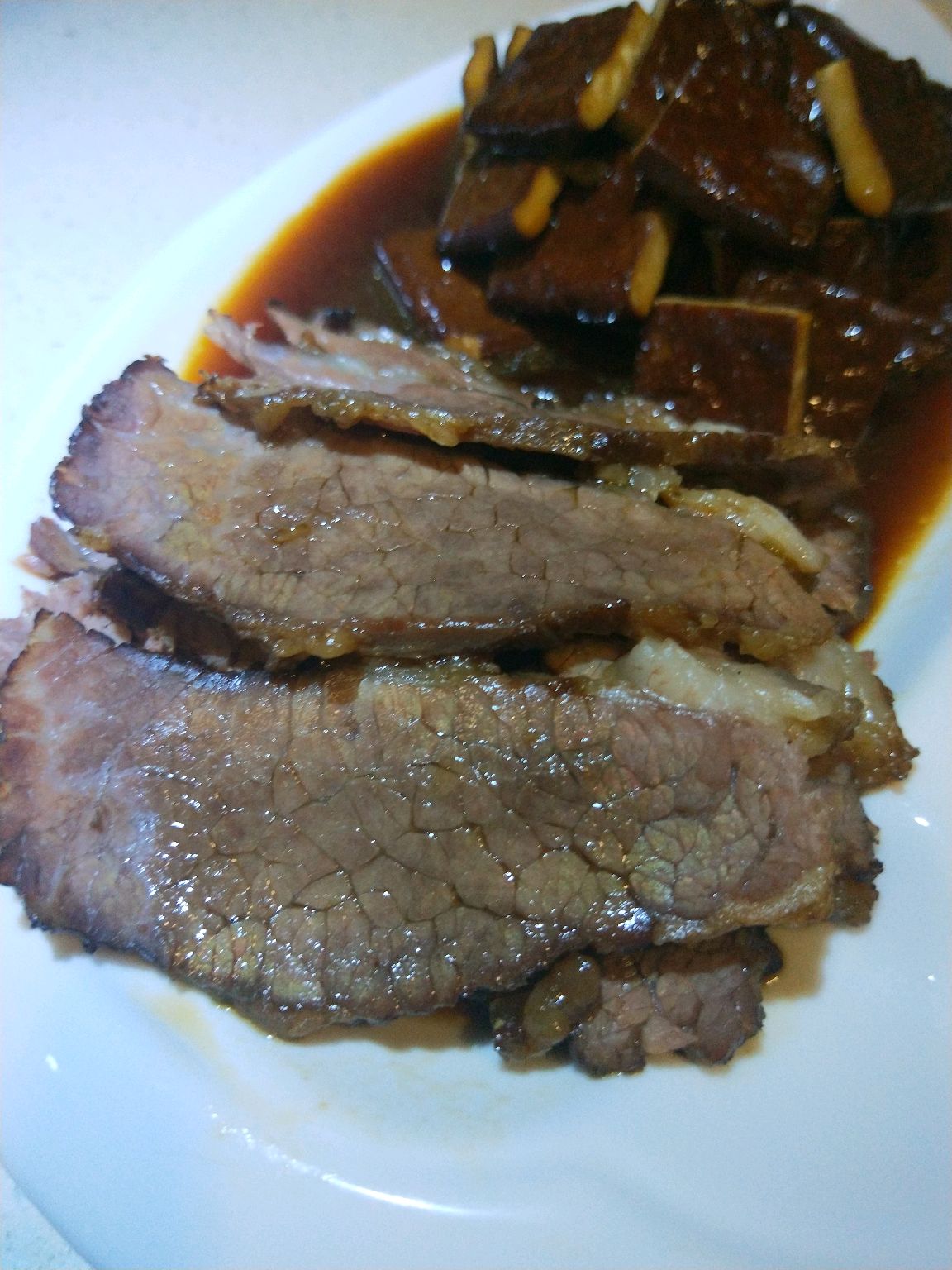 卤牛肉锅仔