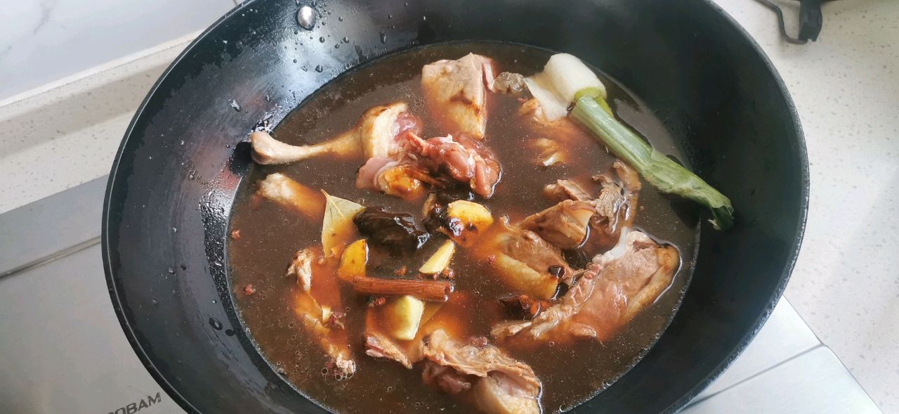卤香鸭