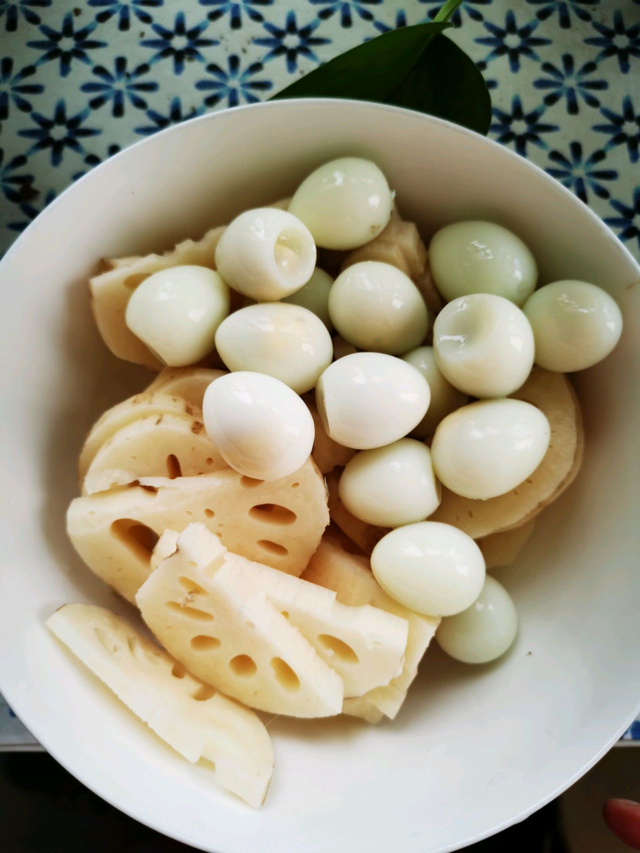 卤鸭脖