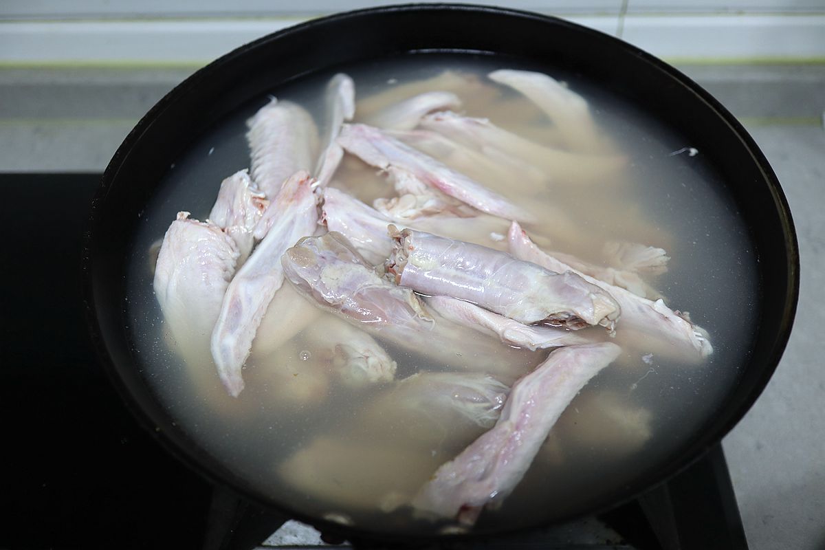 卤鸭脖鸭翅