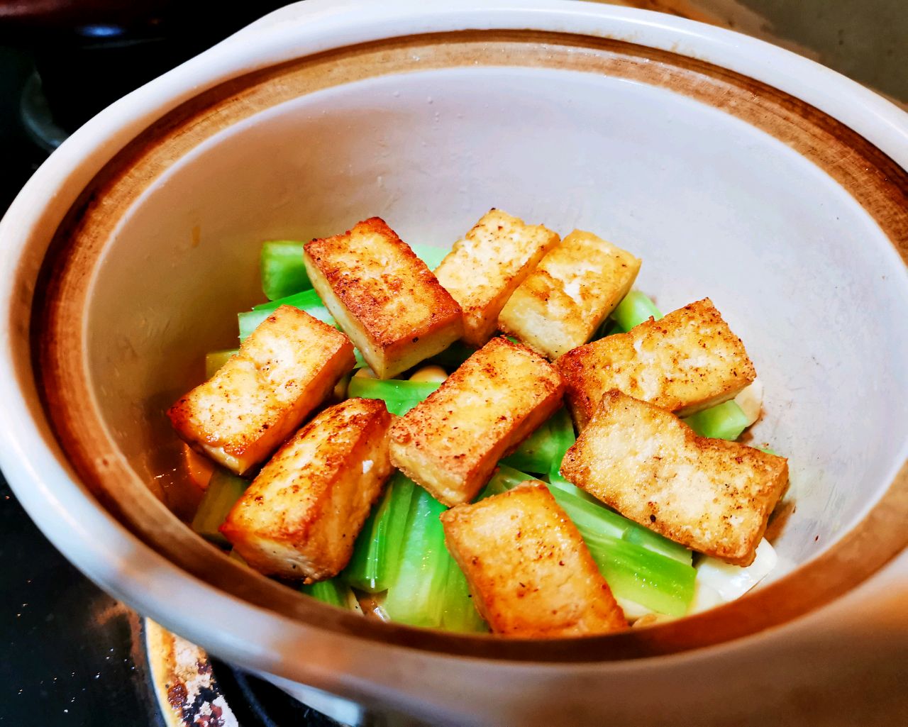 鲈鱼煲